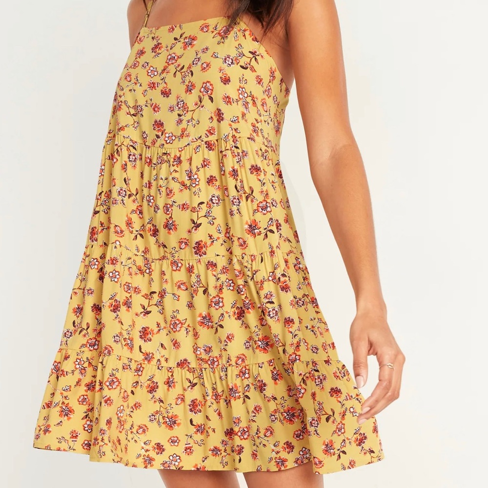 Old Navy Floral Tiered Swing Dress (S) 💐